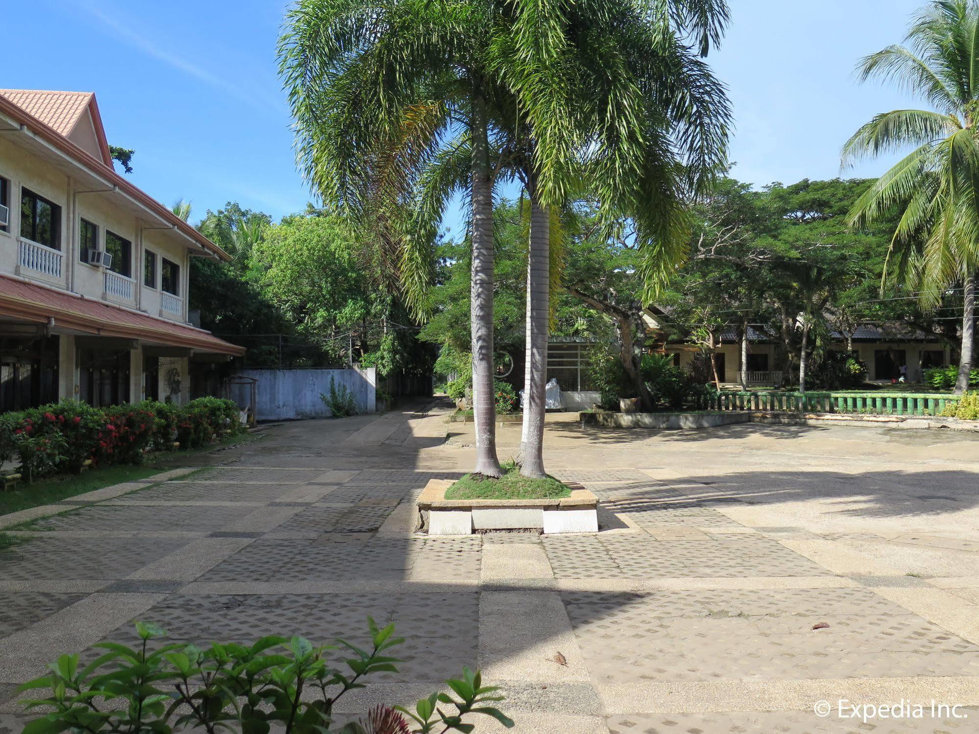 Bohol Divers Resort Totolan ภายนอก รูปภาพ